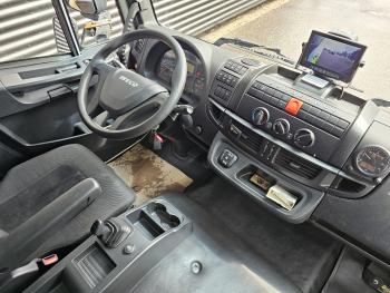 EURO CARGO 220 / LES / SCHOOL / FAHRSCHULE / CLOSED BOX